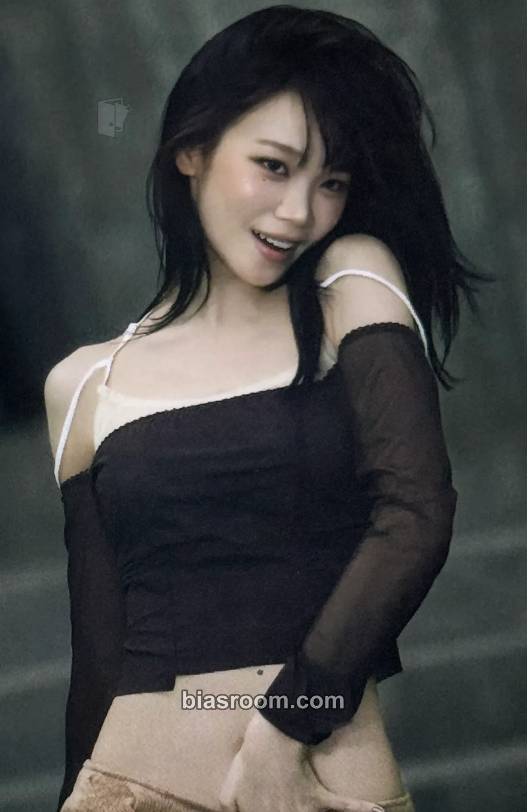 Kim Chaewon PUREFLOW pt.1 Photocard - LE SSERAFIM - LE SSERAFIM K-pop photocard