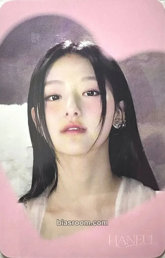 KISS OF LIFE - Haneul - Midas Touch Album merch photocard pop-up store pouch