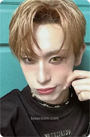 Haru I ONE Photocard - XLOV - XLOV K-pop photocard