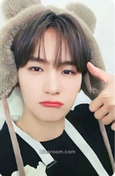 Hyunjae Phantasy POP-UP Store Photocard - THE BOYZ - THE BOYZ K-pop photocard