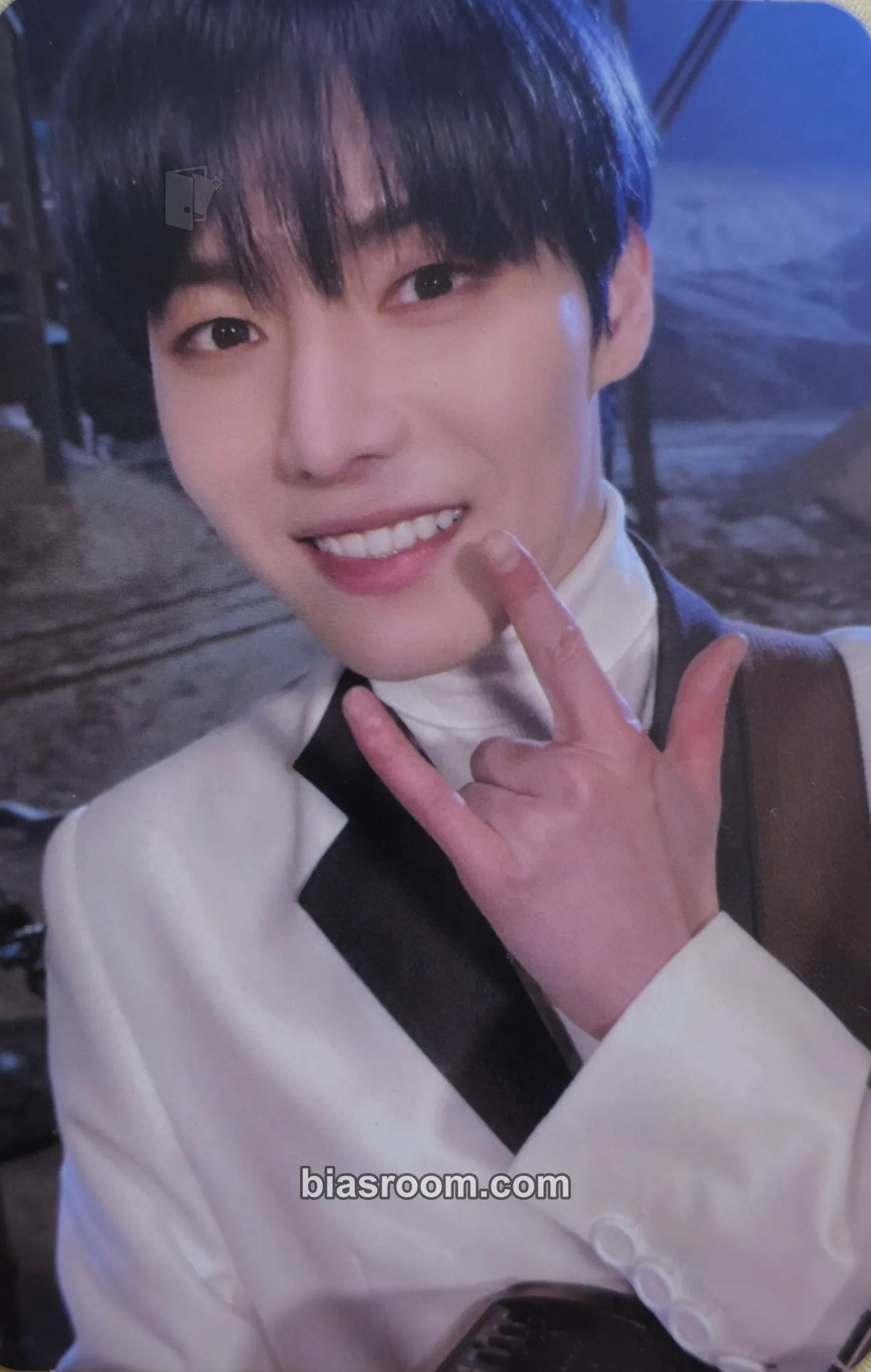 Yonghoon Planet Nine: Voyager Photocard - ONEWE - ONEWE K-pop photocard
