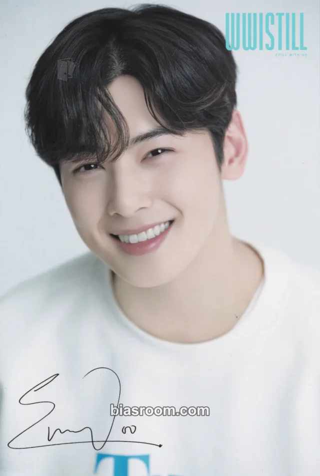 ASTRO - Cha Eunwoo - "WWISTILL" ASTRO X JUNON Other limited edition tower records japan postcard