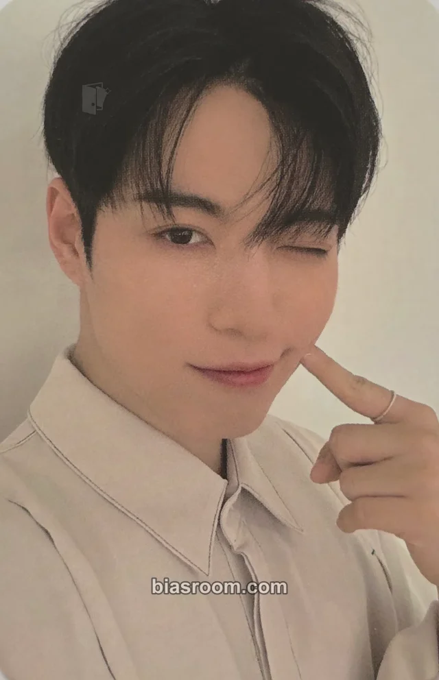 Omega X - Hwichan - 2024 Season's Greetings Other season's greetings