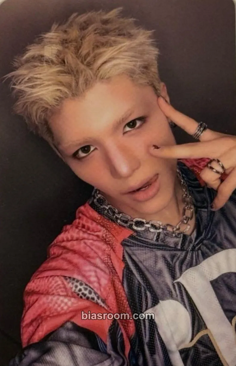 Maki Back to Life Photocard - &TEAM - &TEAM K-pop photocard