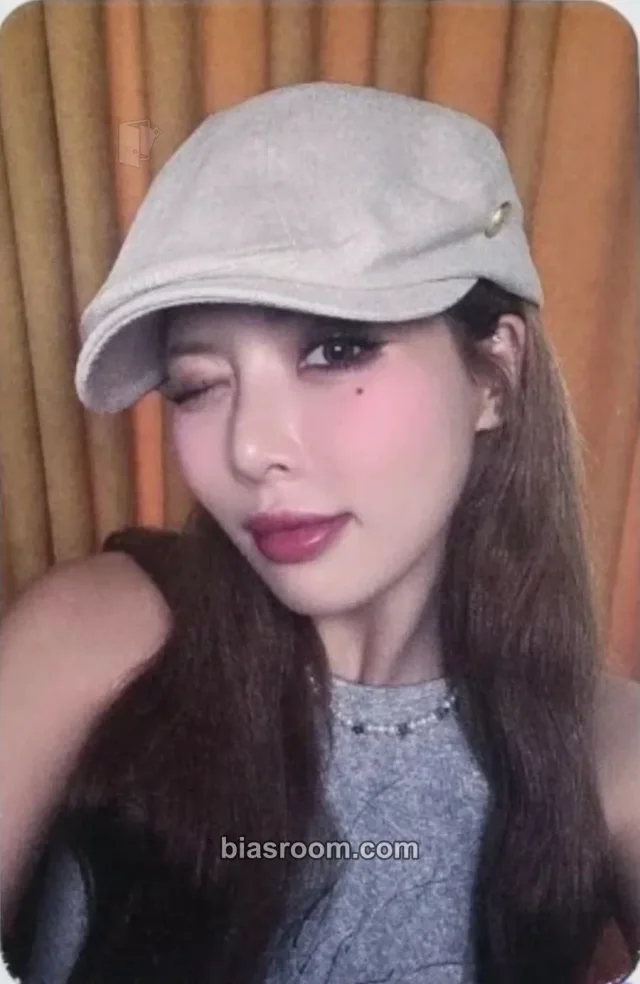 HyunA - Hyuna - Attitude Album musickorea (music korea) fansign
