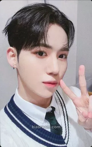 Yunseong Hello Goodbye Photocard - DRIPPIN - DRIPPIN K-pop photocard