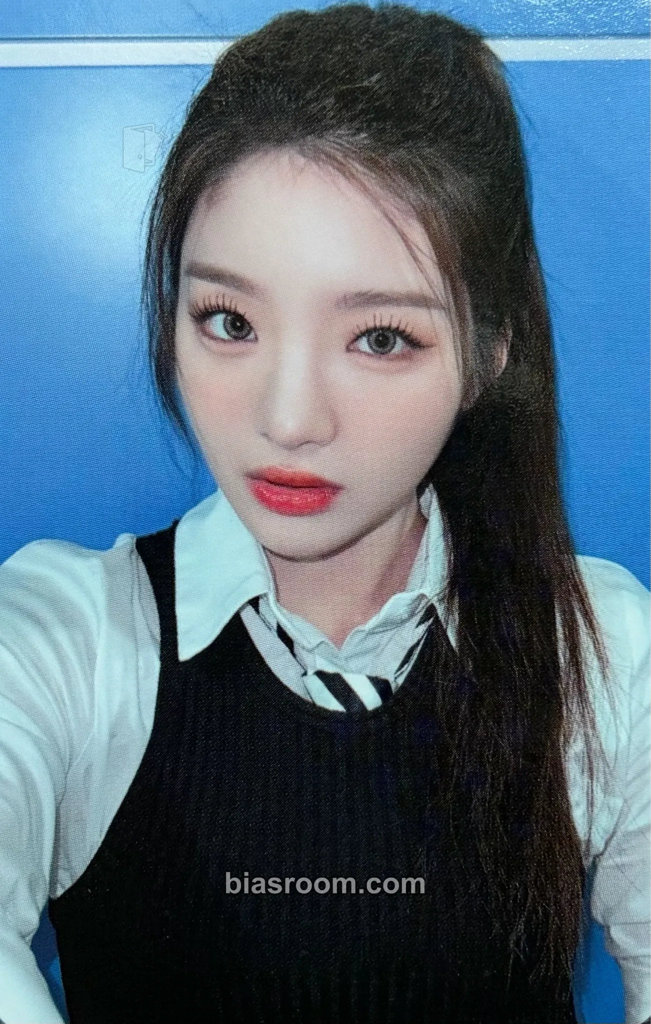 Kelly Leviosa Photocard - TRI.BE - TRI.BE K-pop photocard