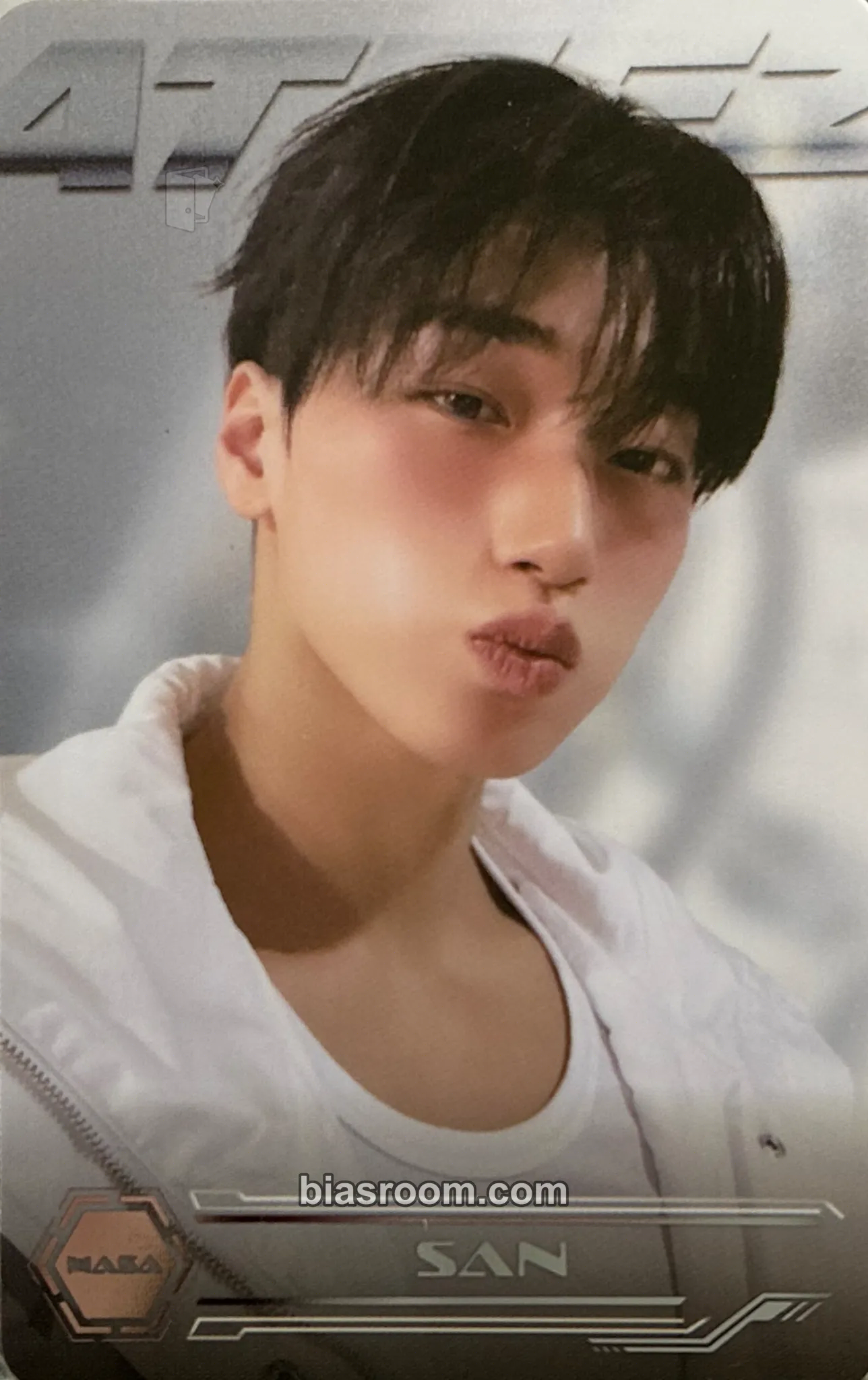 San Higher Timepiece × ATEEZ Photocard - ATEEZ - ATEEZ K-pop photocard