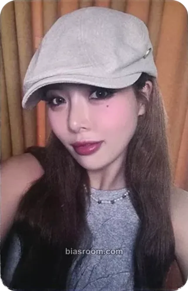 HyunA - Hyuna - Attitude Album musickorea (music korea) fansign