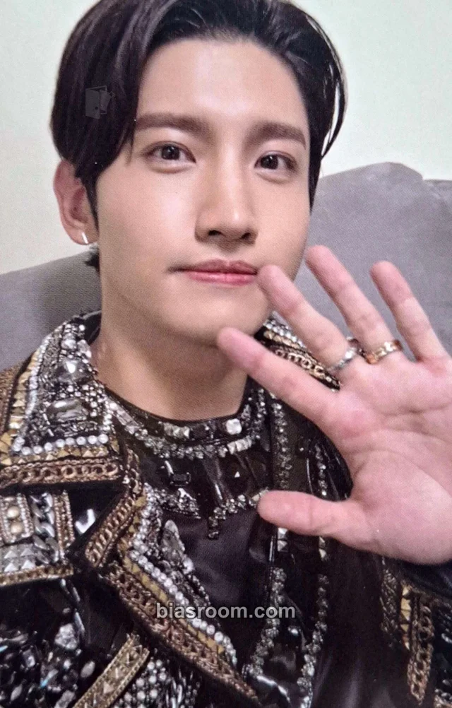 TVXQ - Max Changmin - 2021 Winter SMTOWN : SMCU EXPRESS Album album photocard