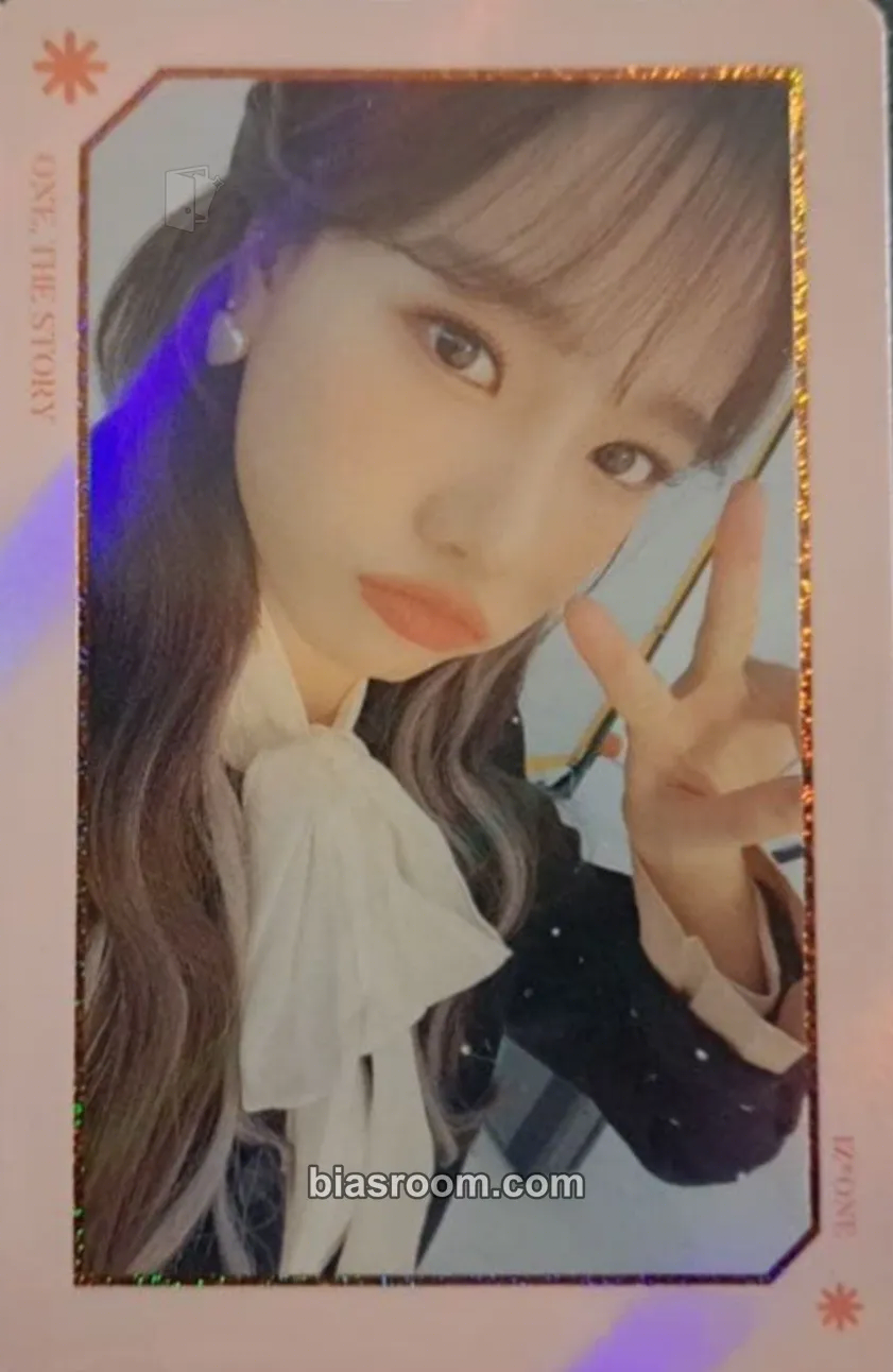 Jo Yuri ONE, THE STORY Photocard - IZ*ONE - IZ*ONE K-pop photocard
