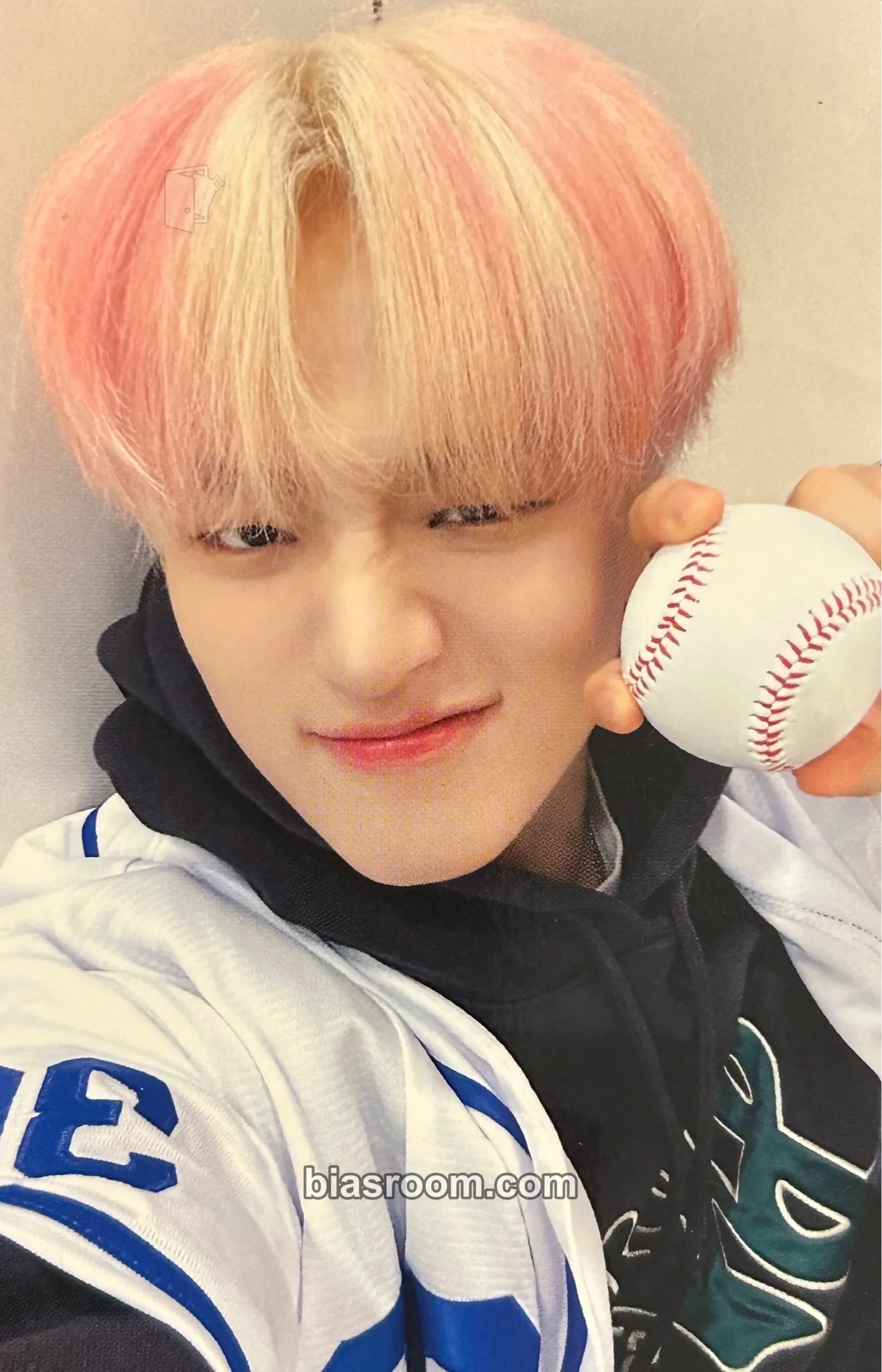 Yechan Hankook Birthday Events Photocard - TRENDZ - TRENDZ K-pop photocard