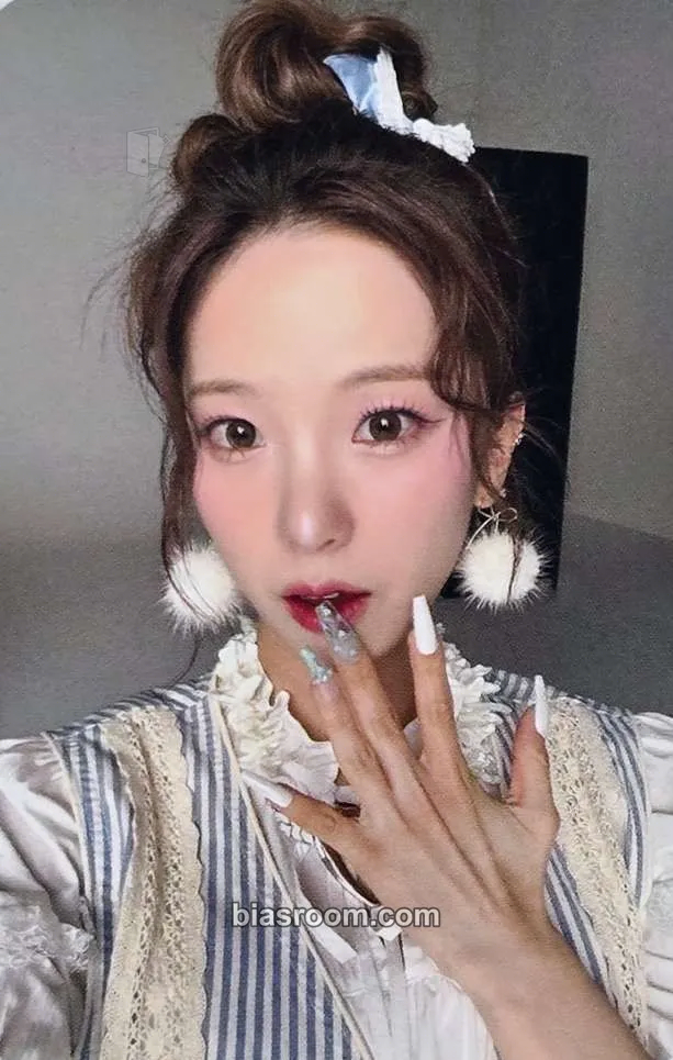 Yujin Beyond the Star: Fan Concert Tour Photocard - Kep1er - Kep1er K-pop photocard