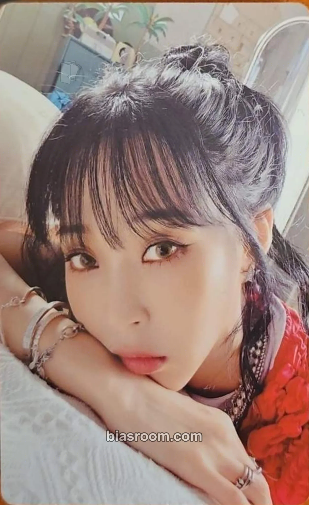 Moonbyul laundri Photocard - MAMAMOO - MAMAMOO K-pop photocard