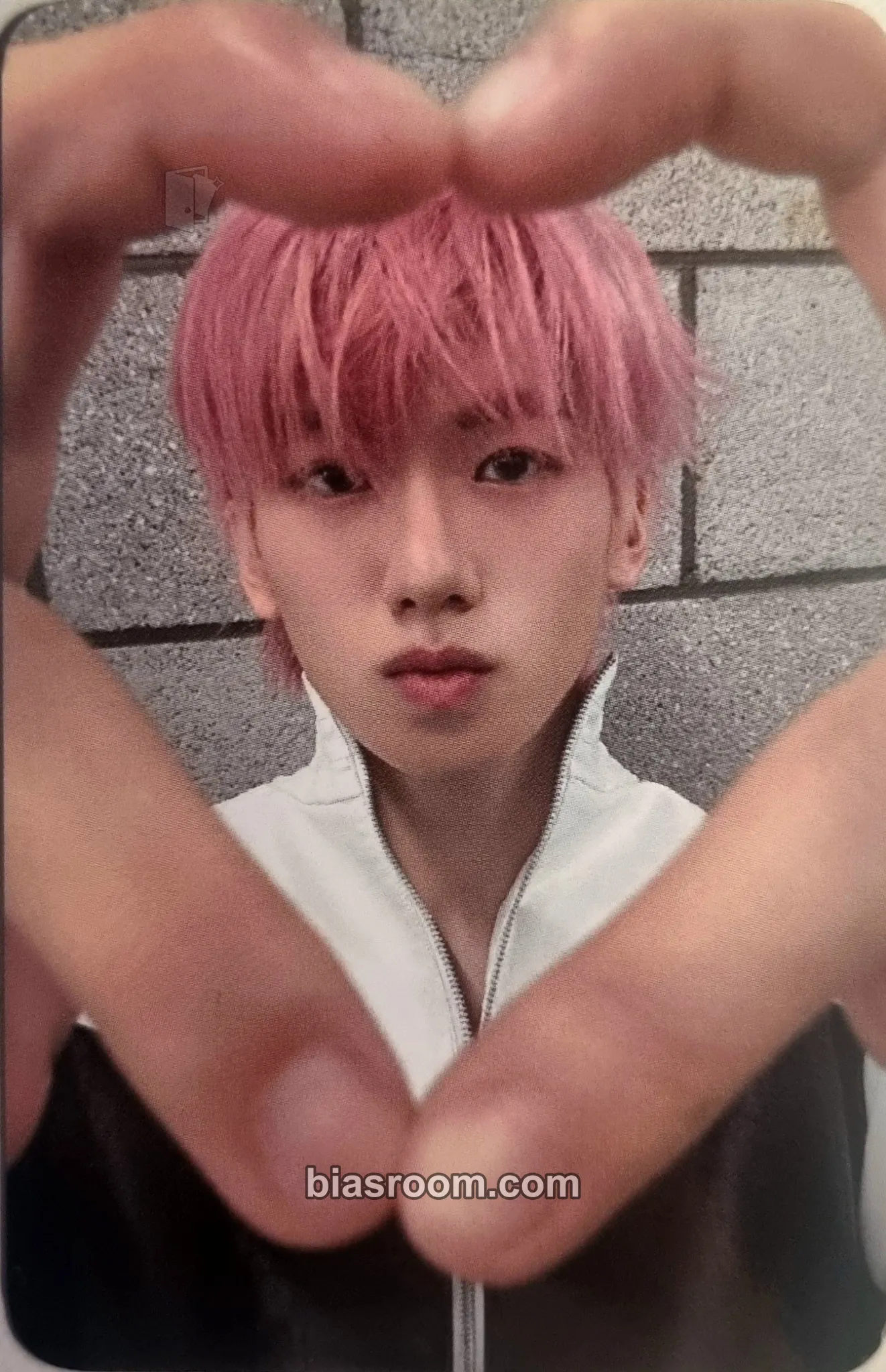 Minsung RAW AND RAD Photocard - NEWBEAT - NEWBEAT K-pop photocard