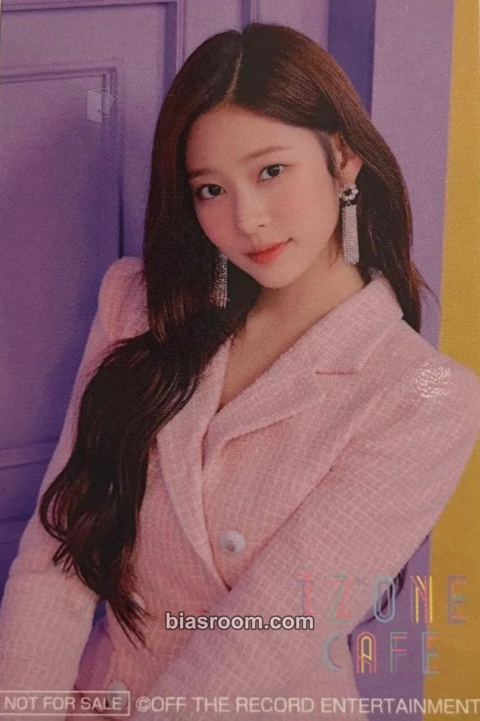 Minju Twelve Photocard - IZ*ONE - IZ*ONE K-pop photocard