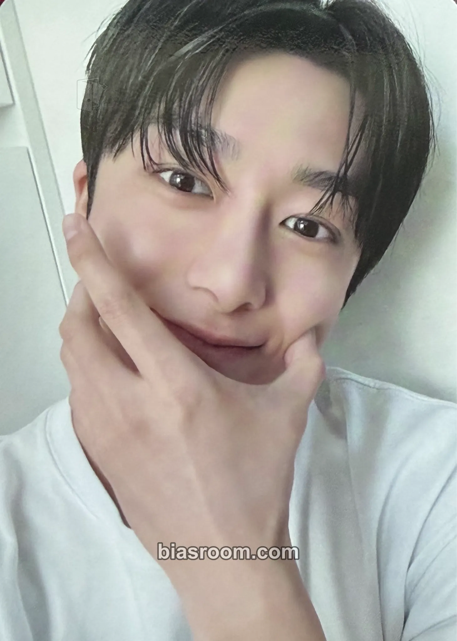 Hyungwon Hyungwon x Wellage Photocard - MONSTA X - MONSTA X K-pop photocard