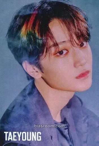 Taeyoung HIDEOUT: THE NEW DAY WE STEP INTO - SEASON 2 Photocard - CRAVITY - CRAVITY K-pop photocard