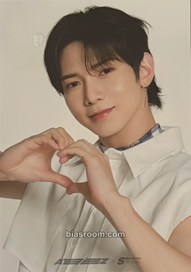 Yeosang 2023 Cawaii! Men Magazine Photocard - ATEEZ - ATEEZ K-pop photocard