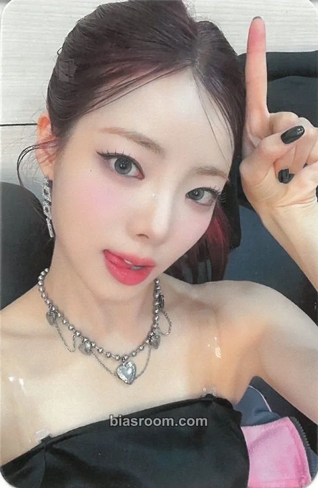 Na Goeun BXX Photocard - PURPLE KISS - PURPLE KISS K-pop photocard