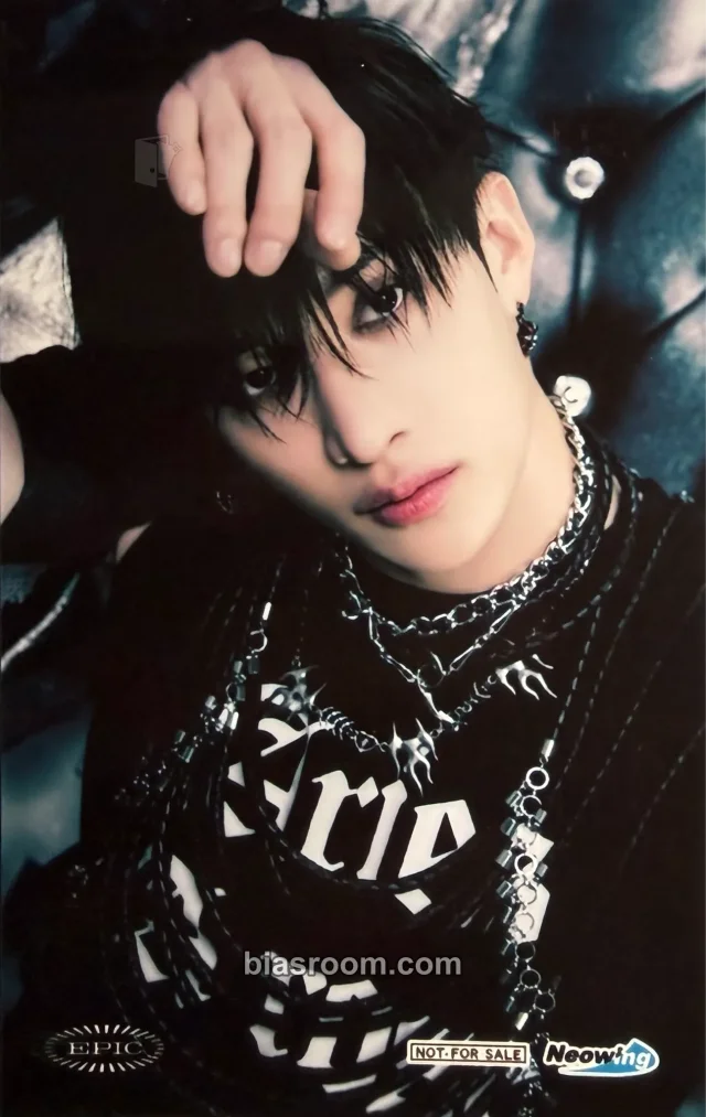 Stray Kids - Bang Chan - GIANT Album pob (pre-order benefit) japanese album neowing (cdjapan)