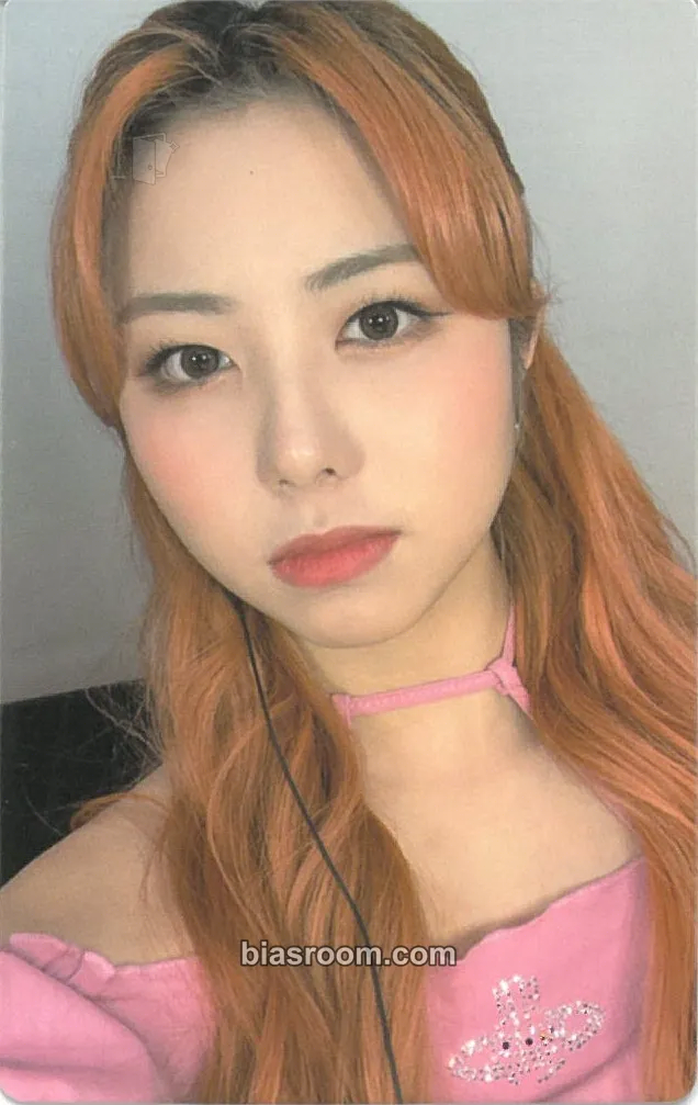 Ireh HIDE & SEEK Photocard - PURPLE KISS - PURPLE KISS K-pop photocard