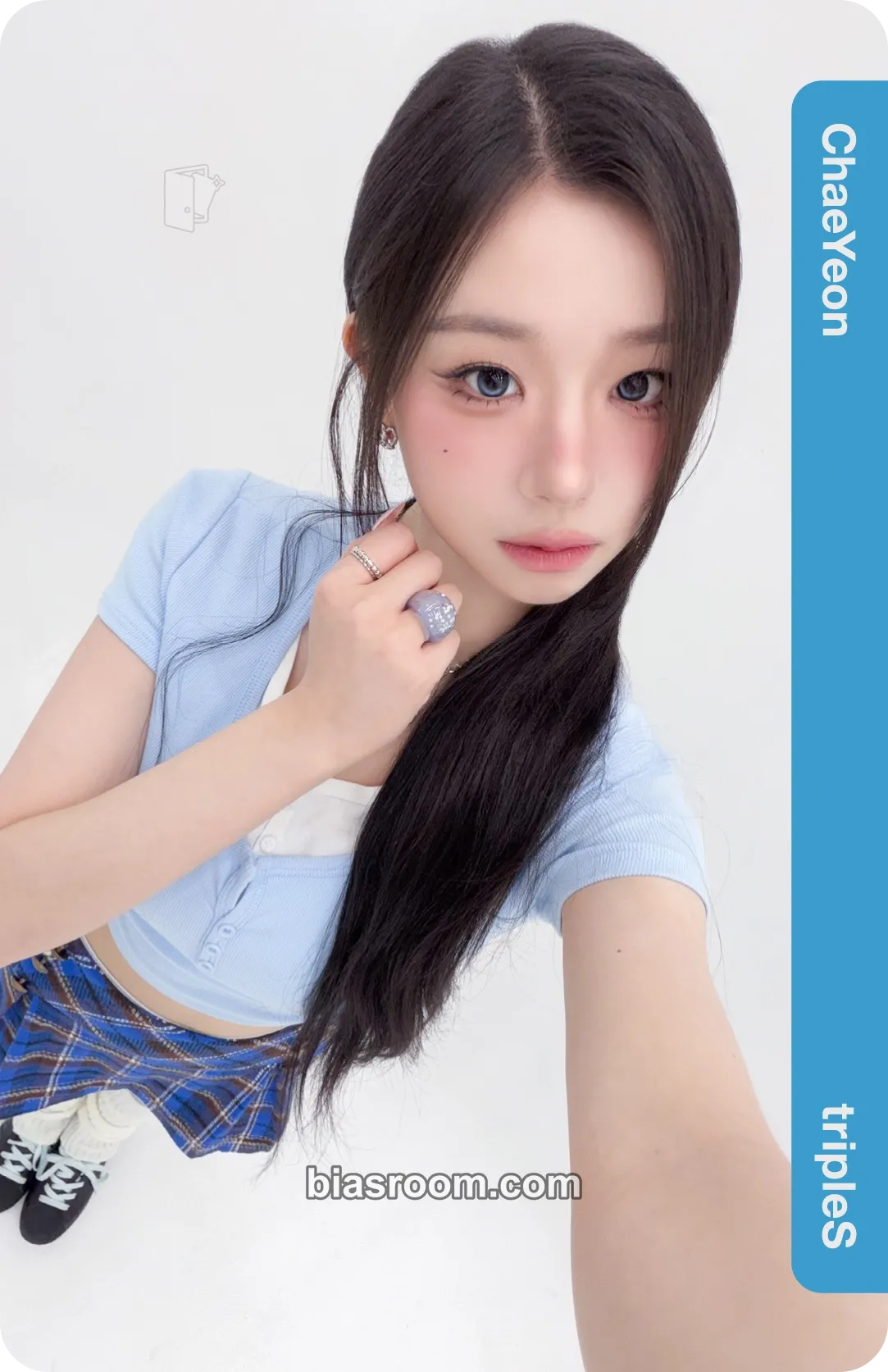 Chaeyeon LOVE&POP pt.1 Photocard - tripleS - tripleS K-pop photocard