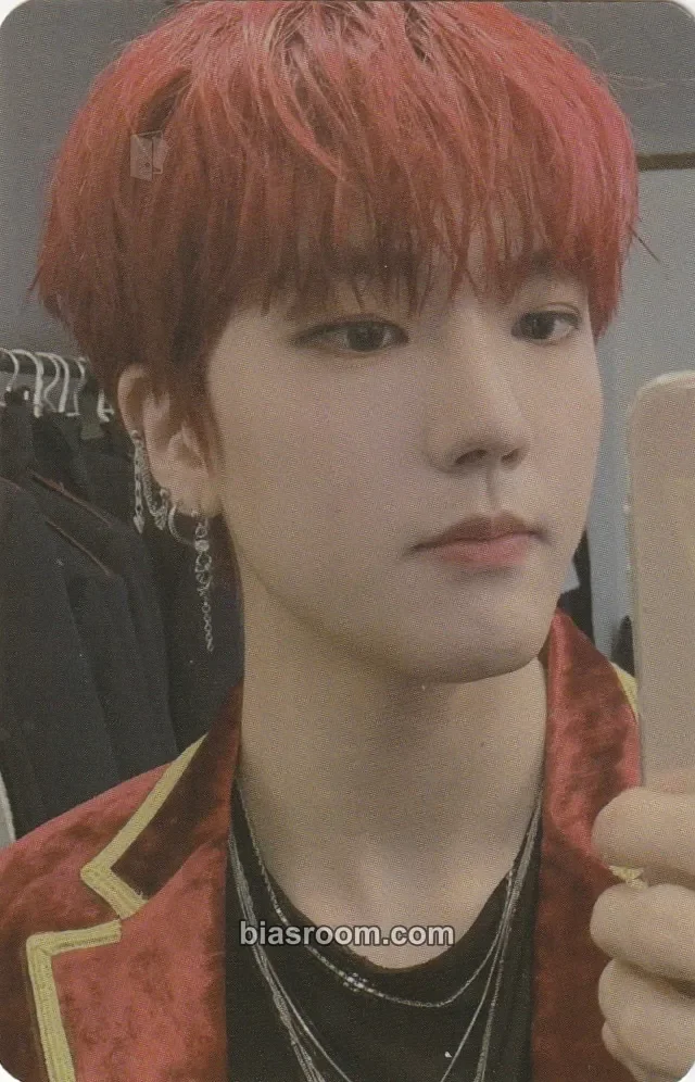 ENOi - Junghoon - RED in the Apple Album album photocard