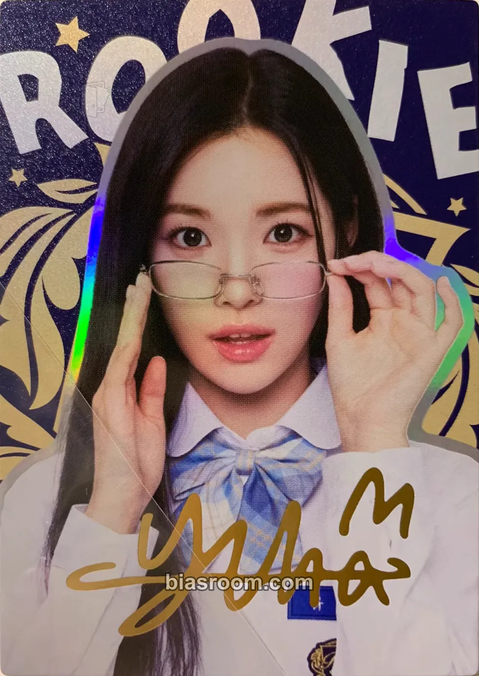 Yuha TELECA 2025 Kpop Rookie Photocard - Hearts2Hearts - Hearts2Hearts K-pop photocard