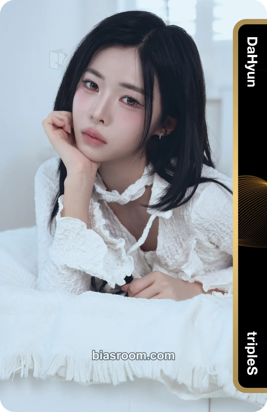 Dahyun LOVE&POP pt.1 Photocard - tripleS - tripleS K-pop photocard