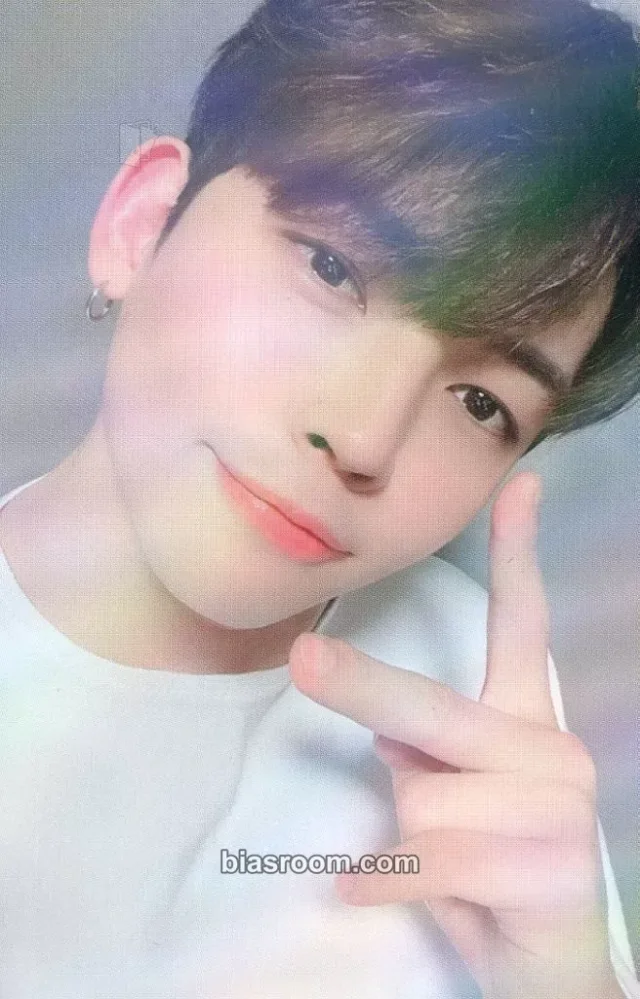 UP10TION - Bit-to - Light Up Album makestar video call (fancall) holographic (hologram)