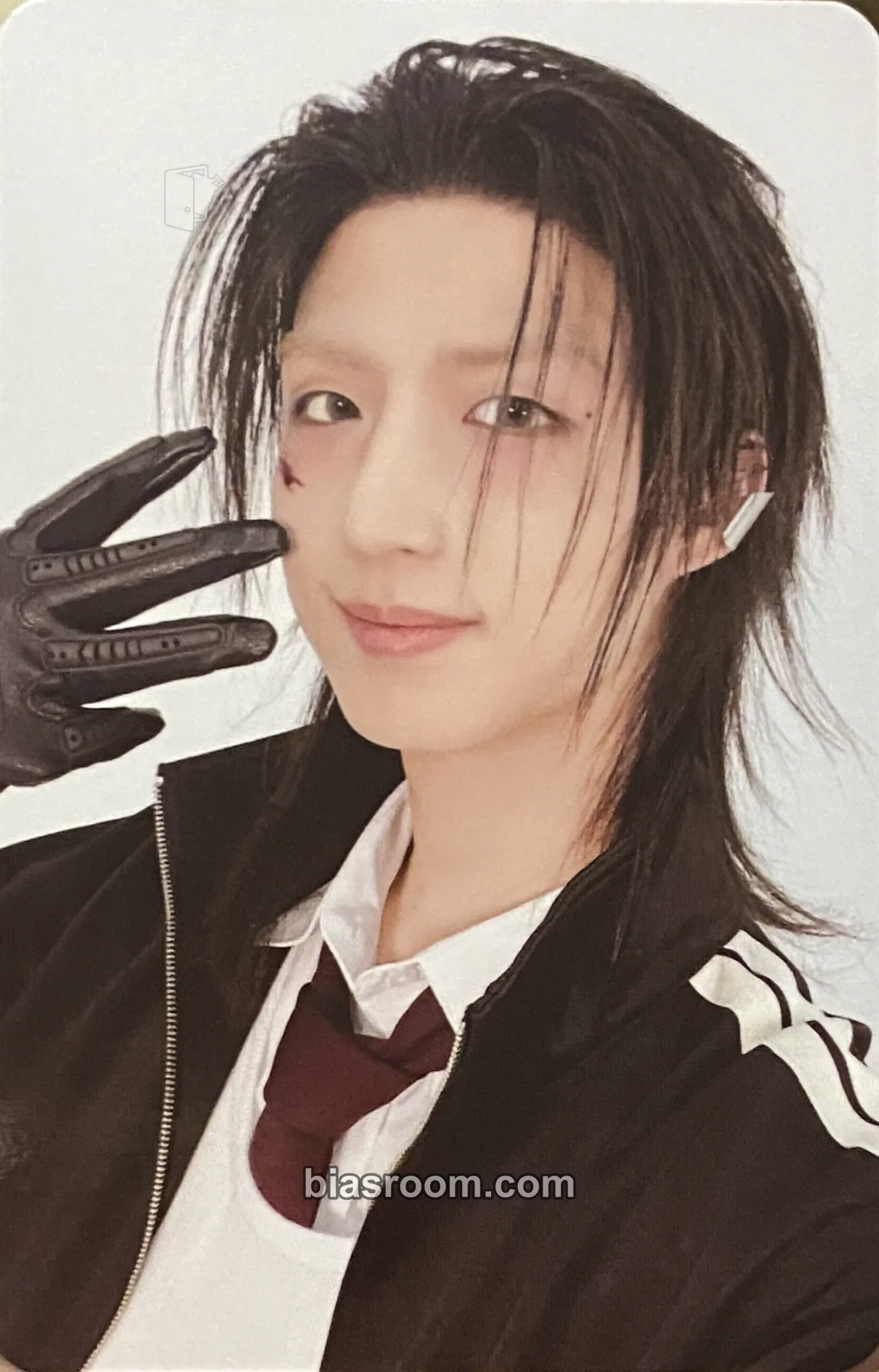 Jun Han Villians 3rd Generation Membership Kit Photocard - Xdinary Heroes - Xdinary Heroes K-pop photocard