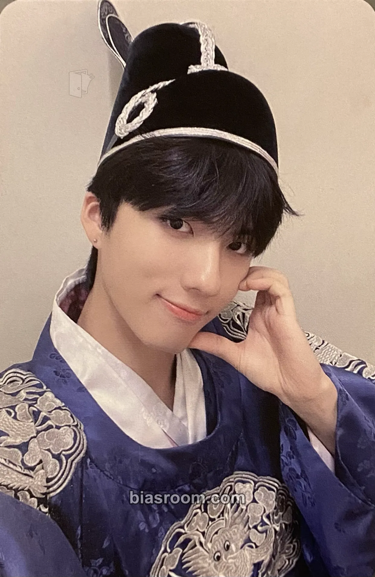 Hankook STILL ON MY WAY Photocard - TRENDZ - TRENDZ K-pop photocard