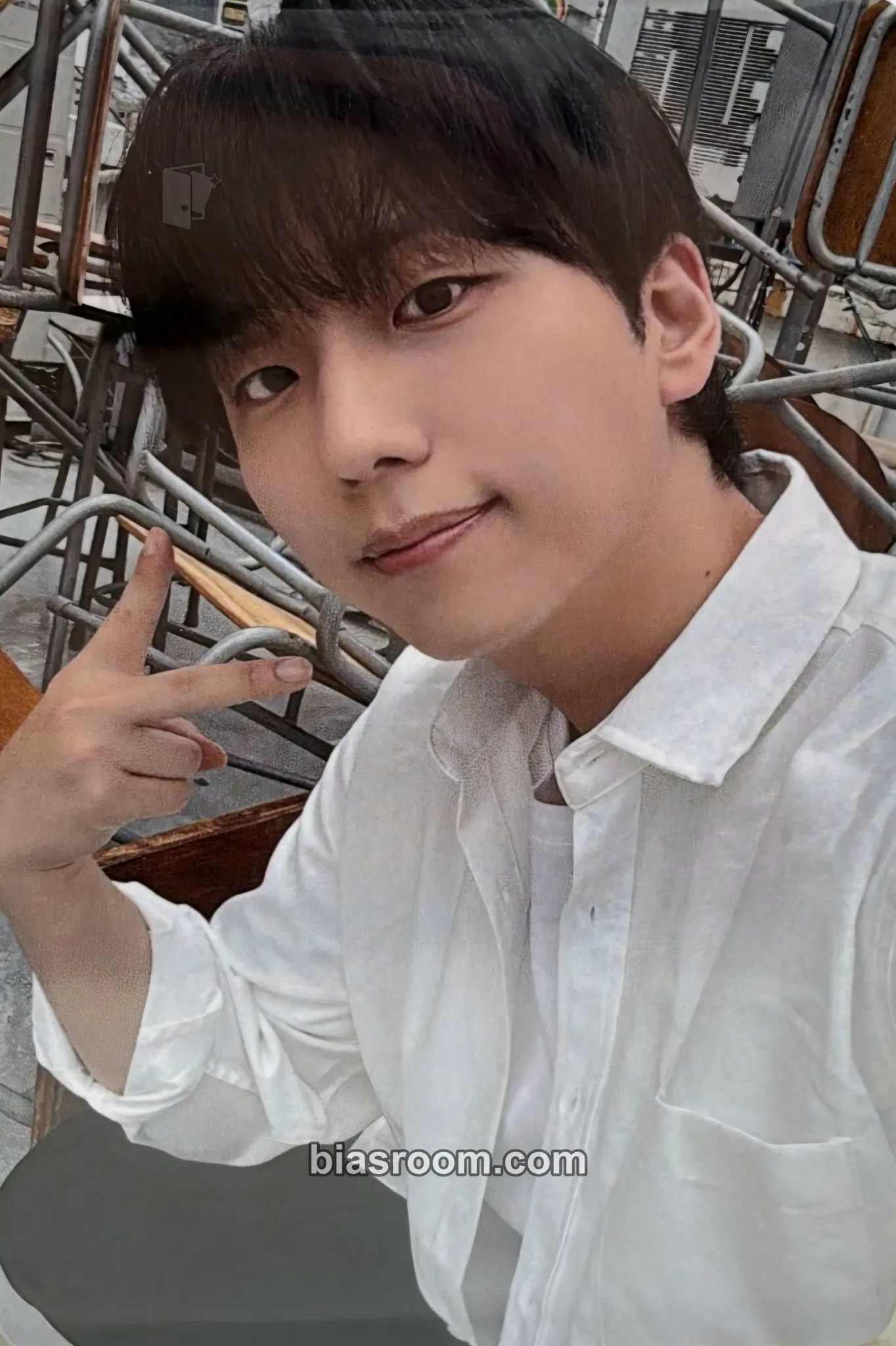 Gunil The New Xcene (Japan Special Live) Photocard - Xdinary Heroes - Xdinary Heroes K-pop photocard