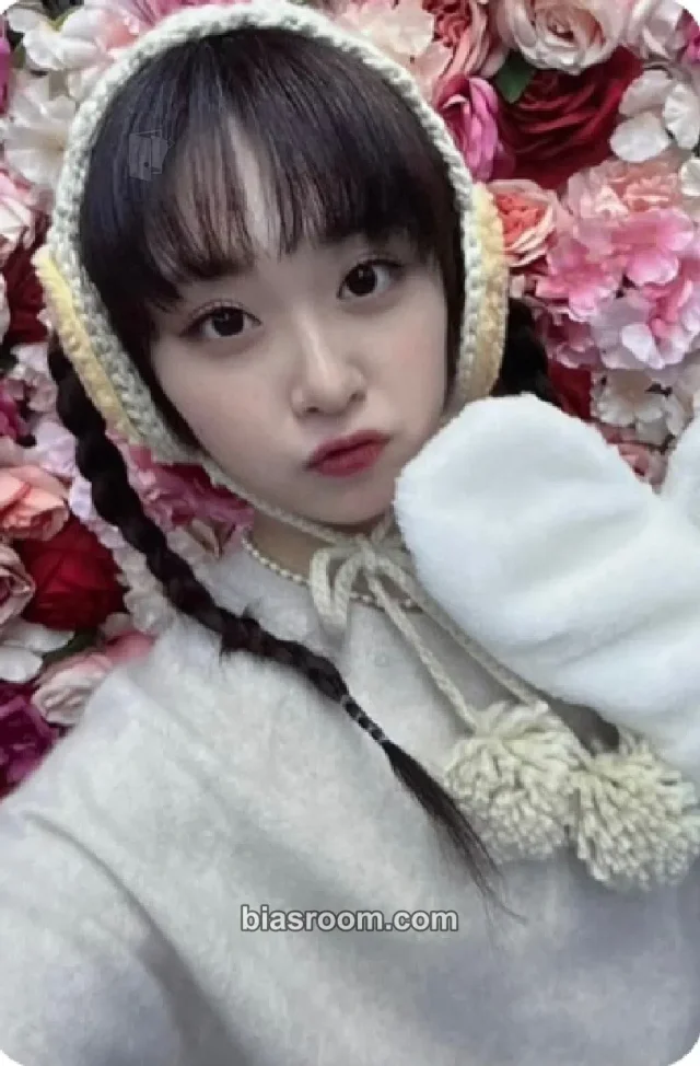 ILY:1 - Ririka - A Dream Of ILY:1 Album jump up fansign