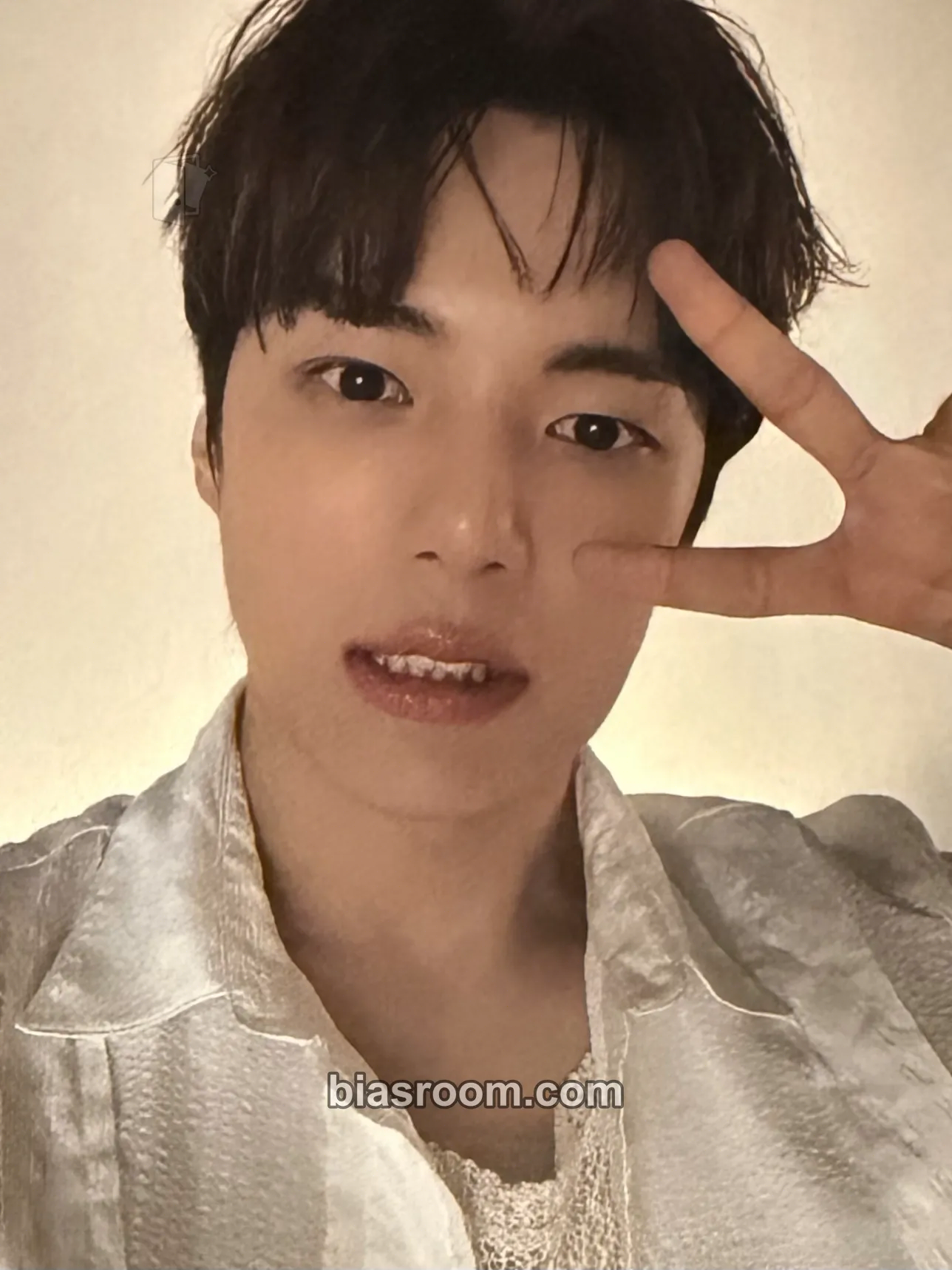 Minhyuk MINHYUK x Floun Photocard - MONSTA X - MONSTA X K-pop photocard