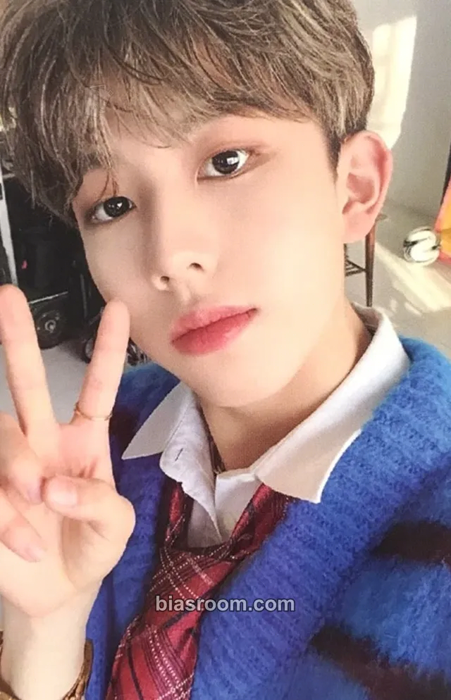 Yungyu 8TURNRISE Photocard - 8TURN - 8TURN K-pop photocard