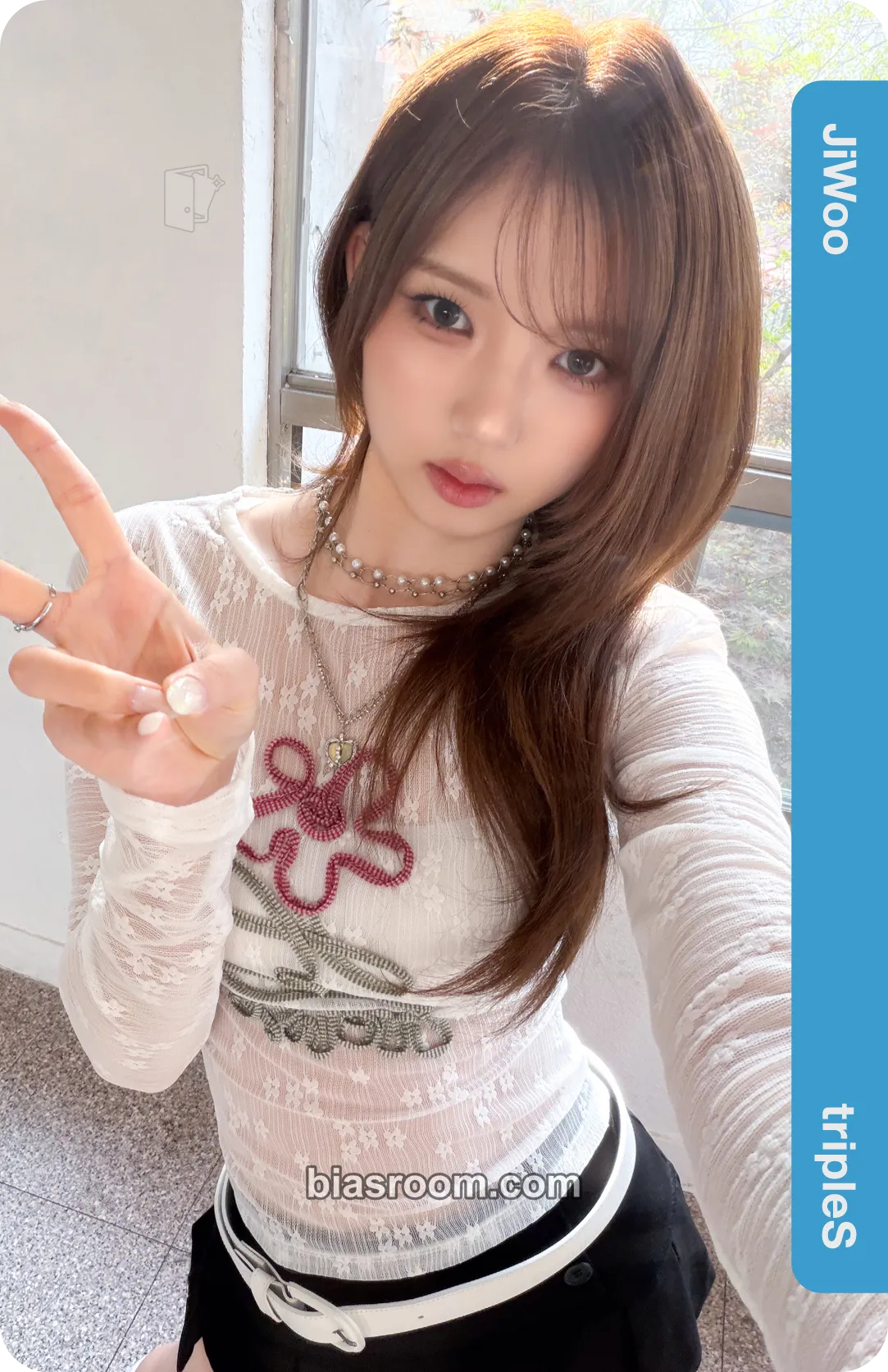 Jiwoo LOVE&POP pt.1 Photocard - tripleS - tripleS K-pop photocard
