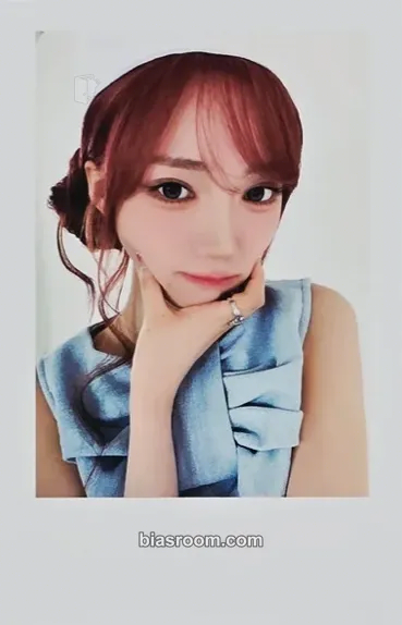 Shion LOVE&POP pt.1 Photocard - tripleS - tripleS K-pop photocard