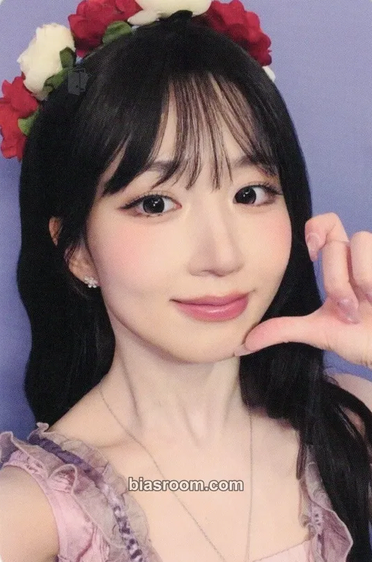 Haewon Heavy Serenade Photocard - NMIXX - NMIXX K-pop photocard
