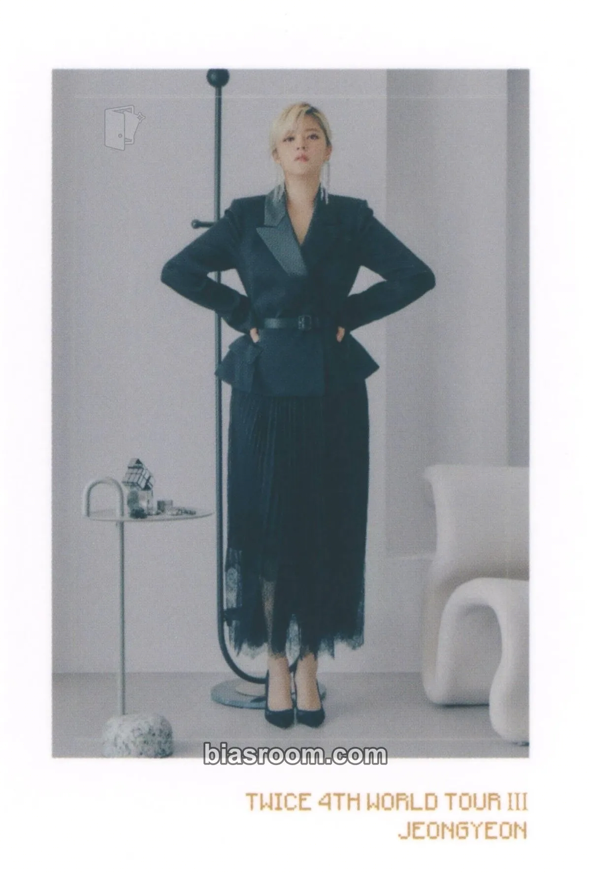 Jeongyeon TWICE 4th World Tour III Photocard - TWICE - TWICE K-pop photocard