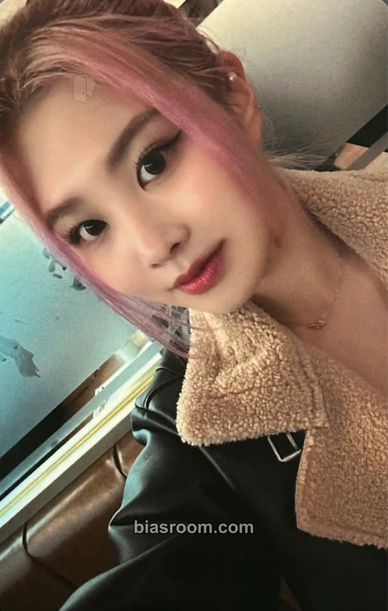 Swan 2023 'FESTA' Tour Photocard - PURPLE KISS - PURPLE KISS K-pop photocard