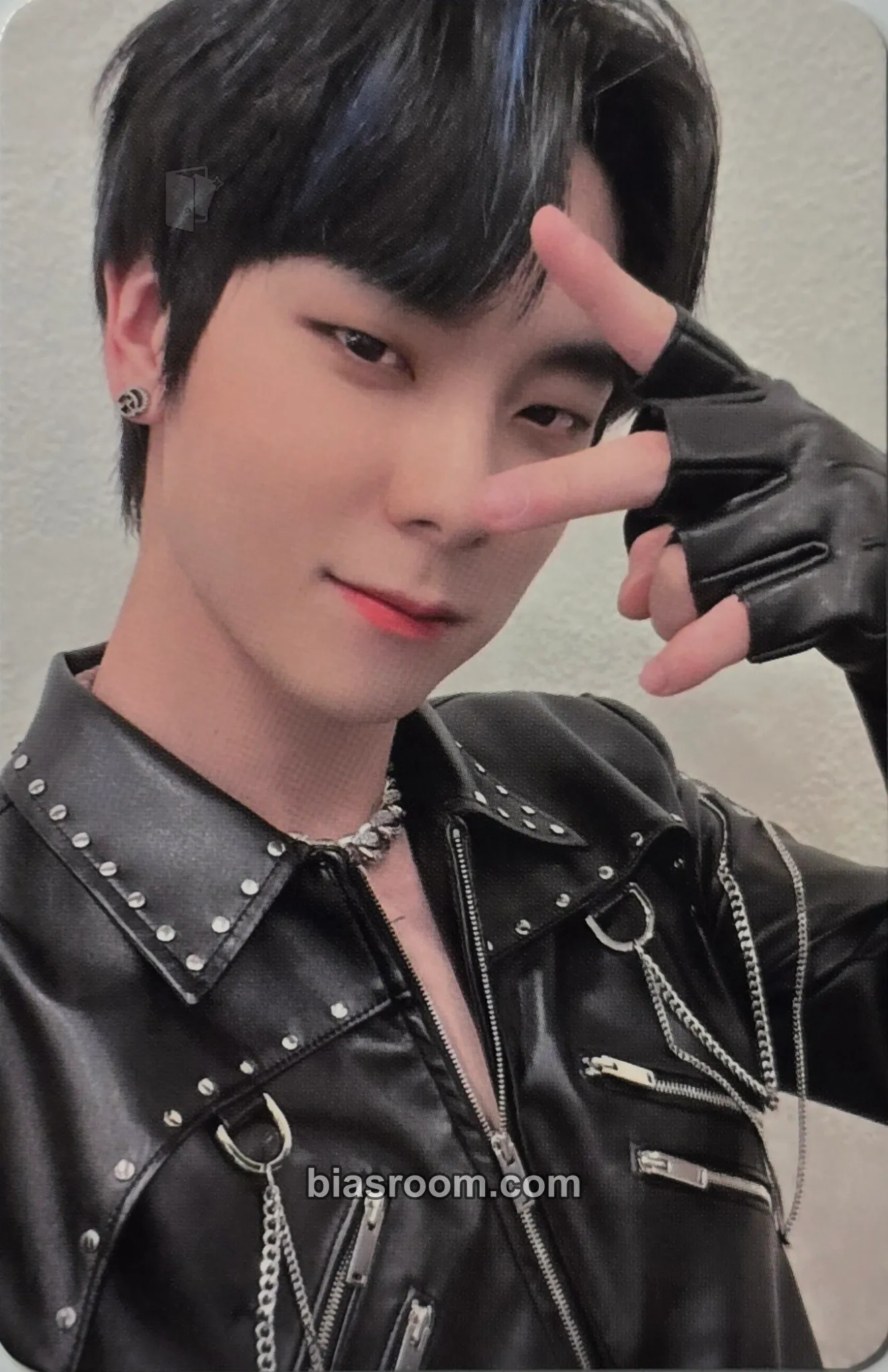 Jehyun Love Me Like Photocard - Omega X - Omega X K-pop photocard