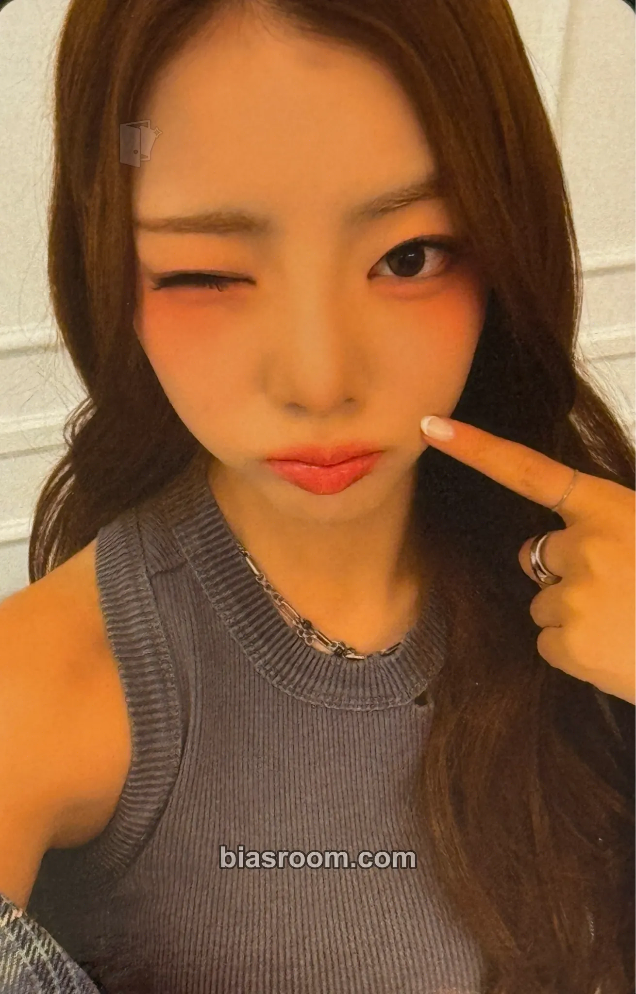 Na Goeun RBW Cafe Photocard - PURPLE KISS - PURPLE KISS K-pop photocard