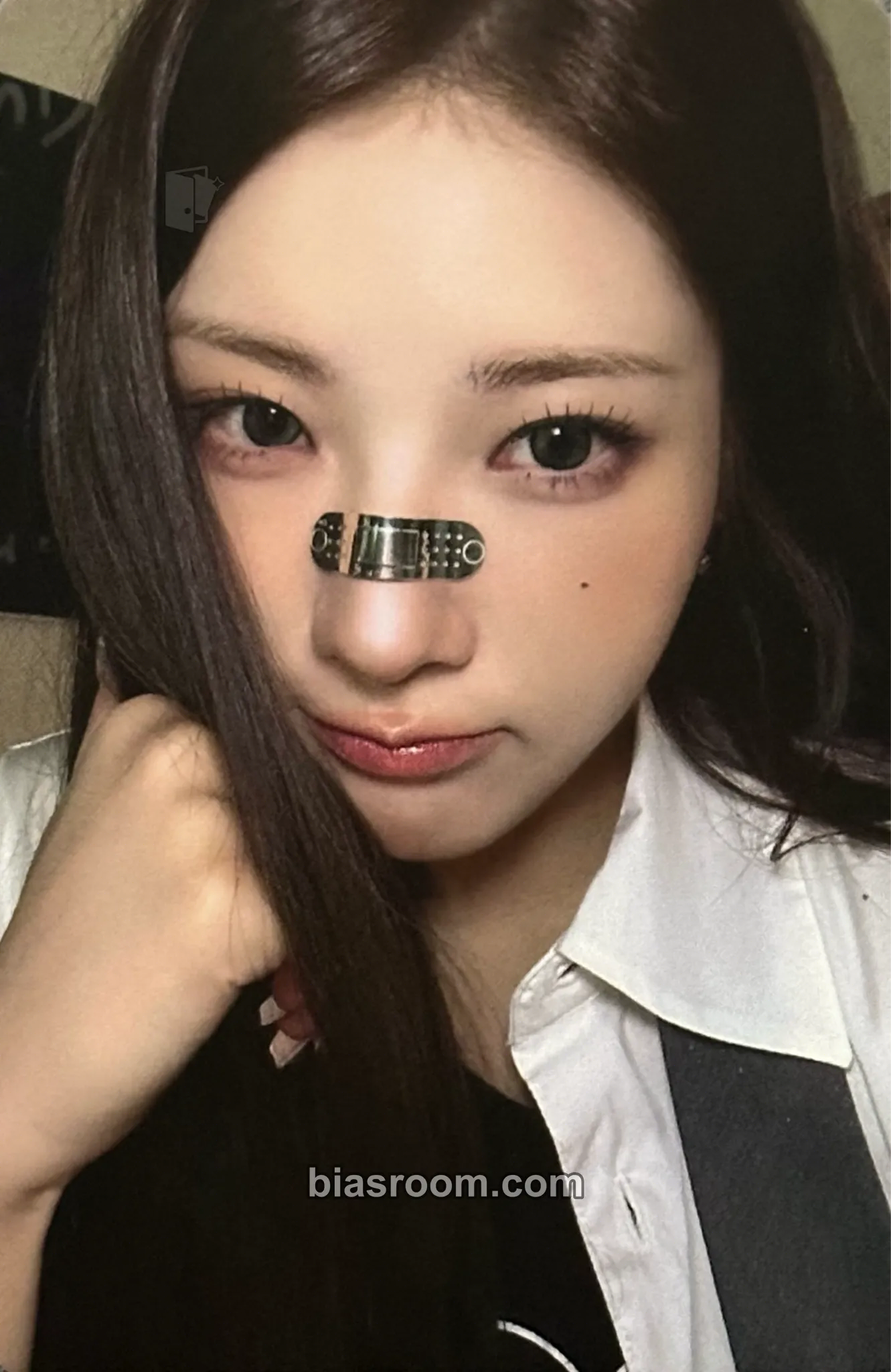 Chaein RBW Cafe Photocard - PURPLE KISS - PURPLE KISS K-pop photocard