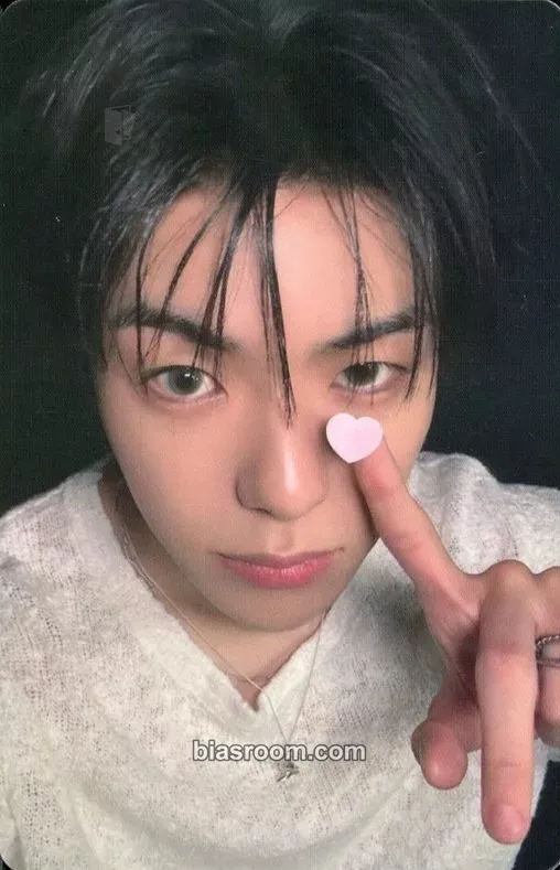 Yoon Jaehyuk Pleasure Photocard - TREASURE - TREASURE K-pop photocard