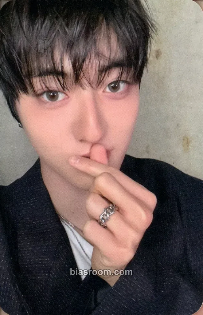 Haruto Pleasure Photocard - TREASURE - TREASURE K-pop photocard