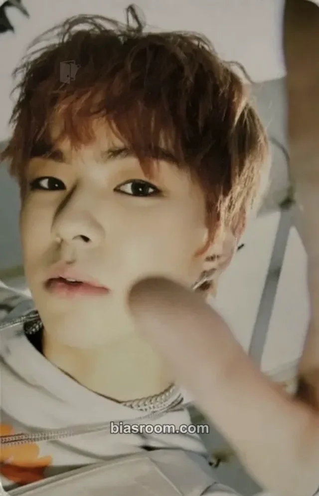TREASURE - Yoon Jaehyuk - THE FIRST STEP: CHAPTER ONE Album album photocard white version version 2 concept photocard