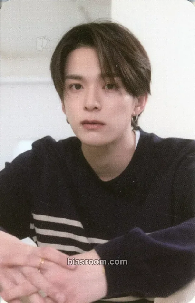 TREASURE - Asahi - 2024 Welcoming Collection Other trading card C version merch photocard