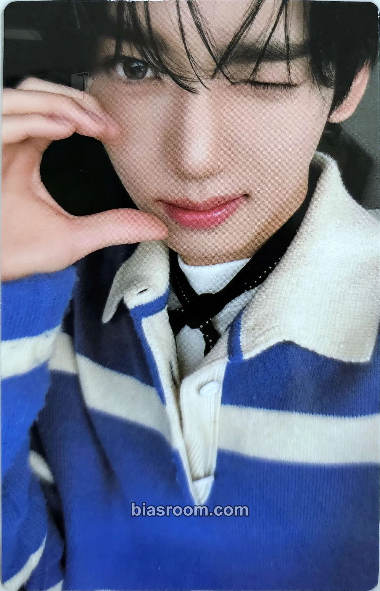 Yujin CHIC Magazine China July 2024 Issue Photocard - ZEROBASEONE - ZEROBASEONE K-pop photocard